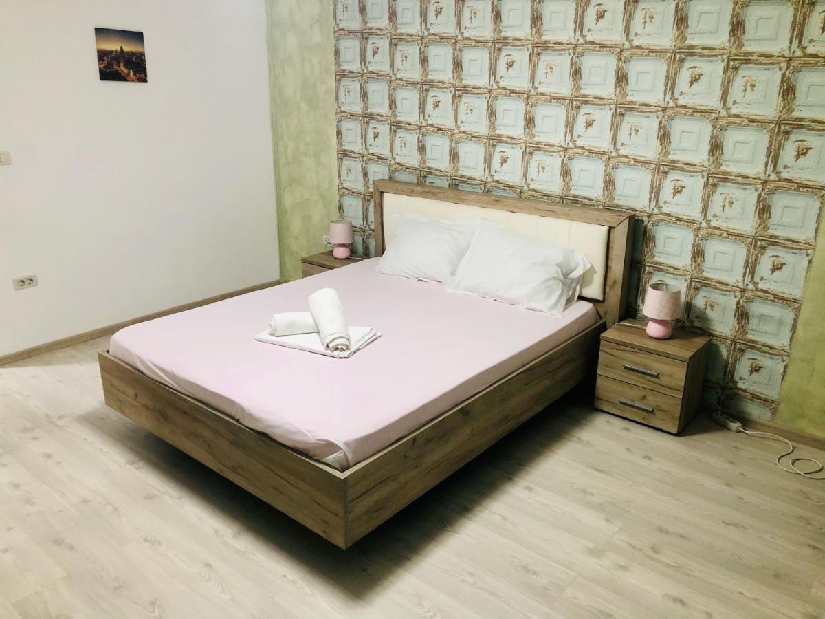 Central Park - Big Apartment - 3 Rooms - Free Parking T5 Тимишоара Екстериор снимка