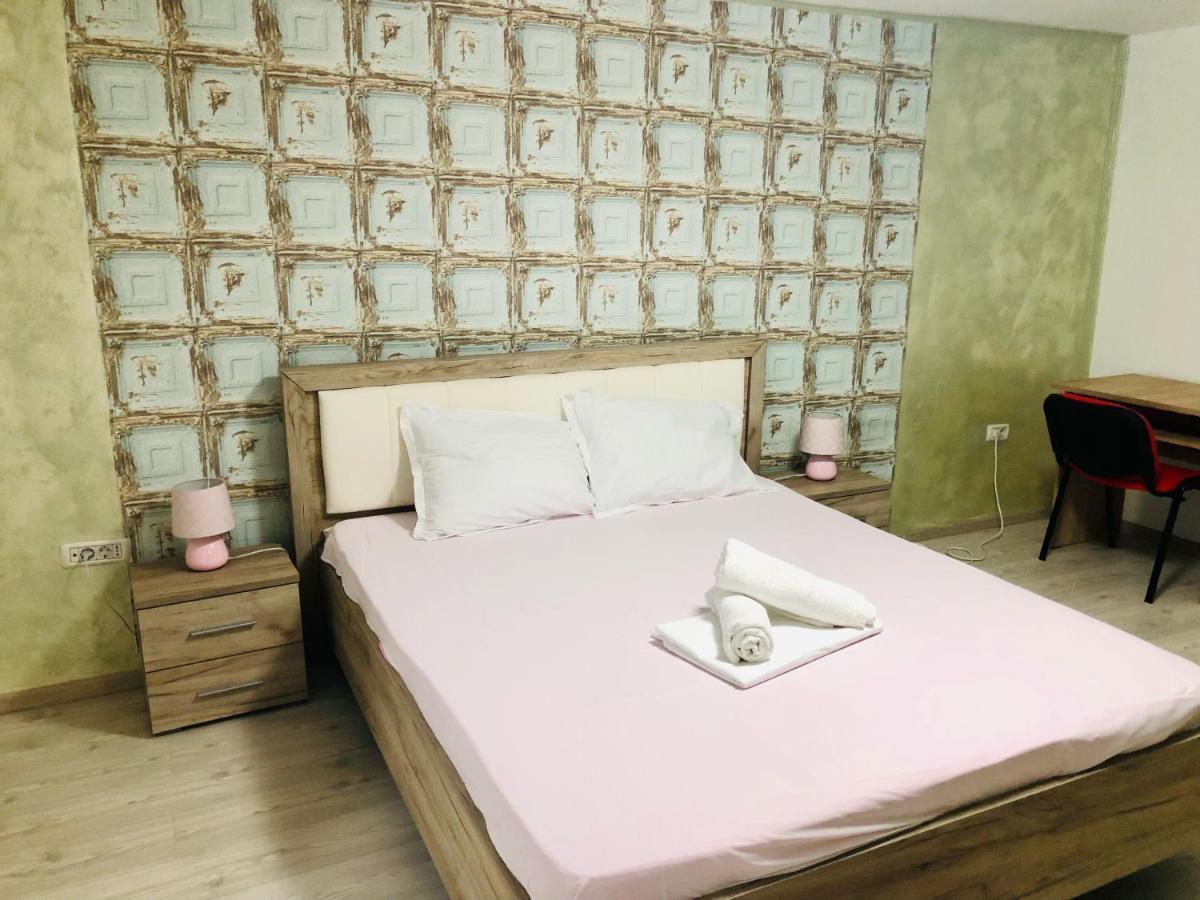 Central Park - Big Apartment - 3 Rooms - Free Parking T5 Тимишоара Екстериор снимка